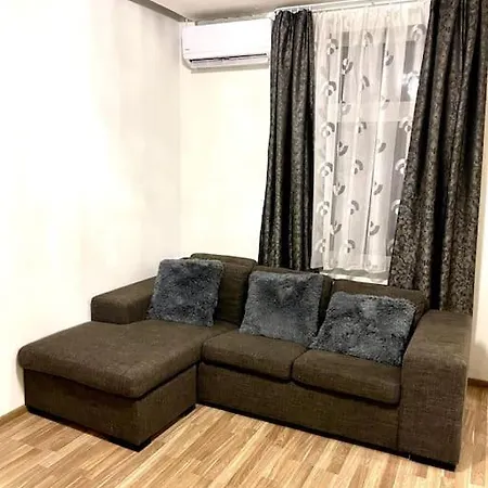 Agenskalns Delight: 2-room Comfort Apartman *