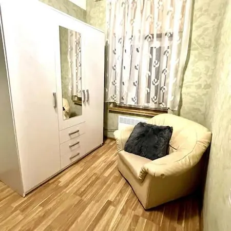 Agenskalns Delight: 2-room Comfort Apartamento