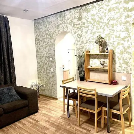 Agenskalns Delight: 2-room Comfort